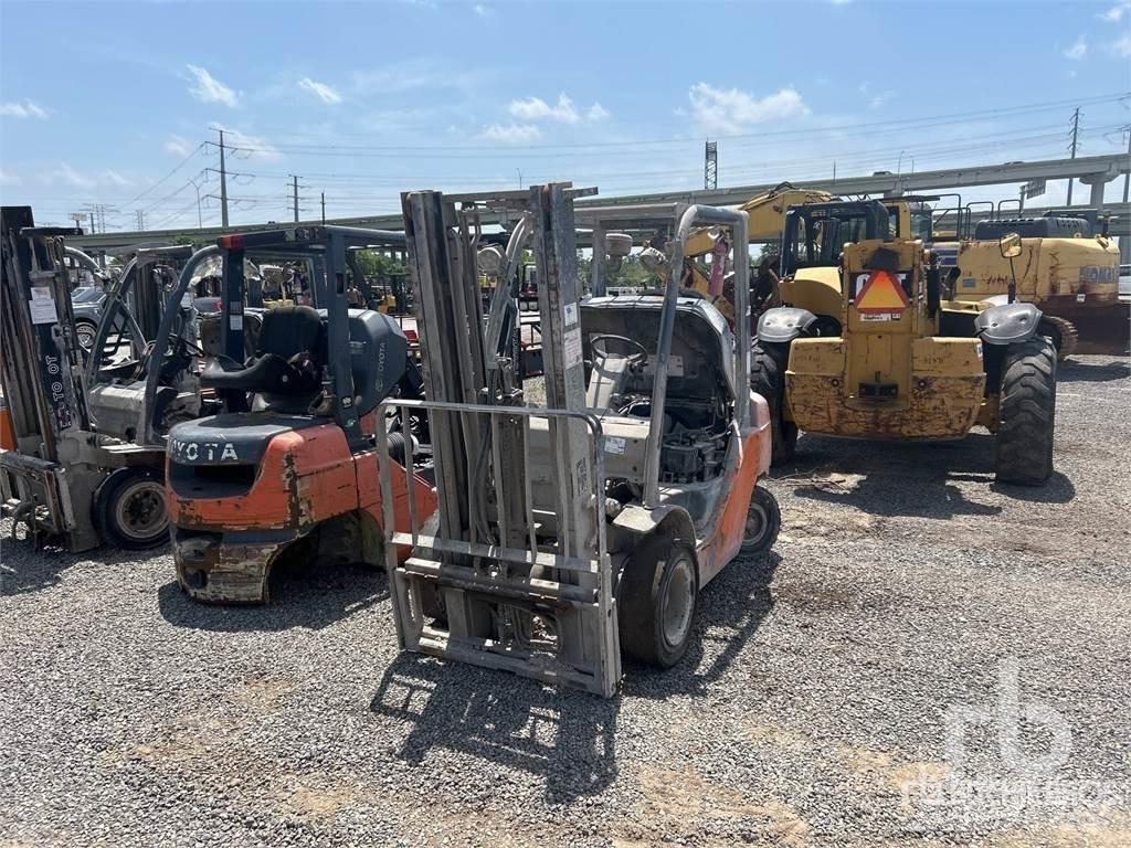 Toyota 8FGU25 Diesel gaffeltrucks