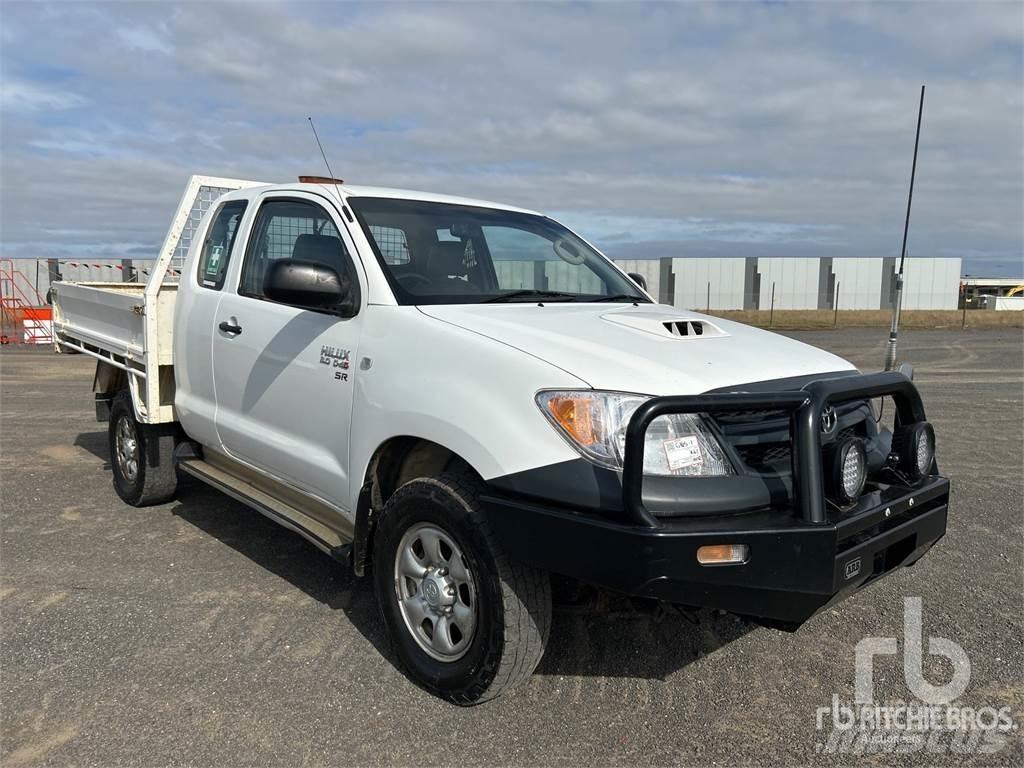 Toyota HILUX Pickup/Sideaflæsning