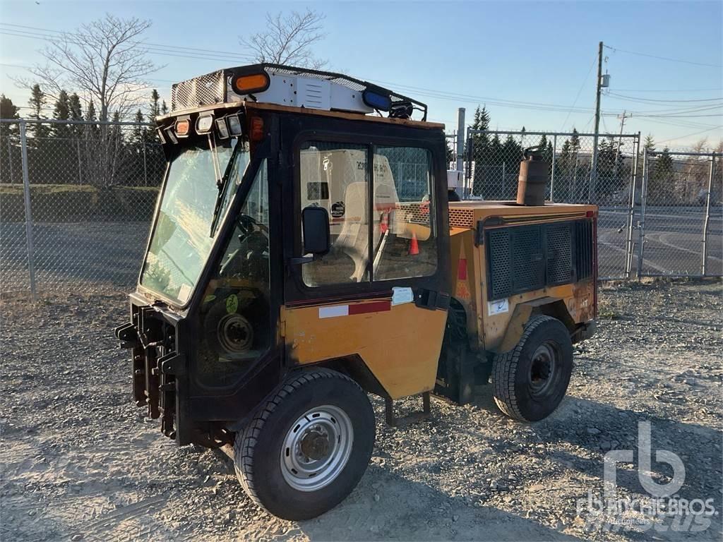 Trackless MT6 Sneskovle og -plove
