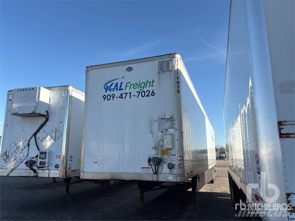 Utility VS2DX Semi-trailer med fast kasse