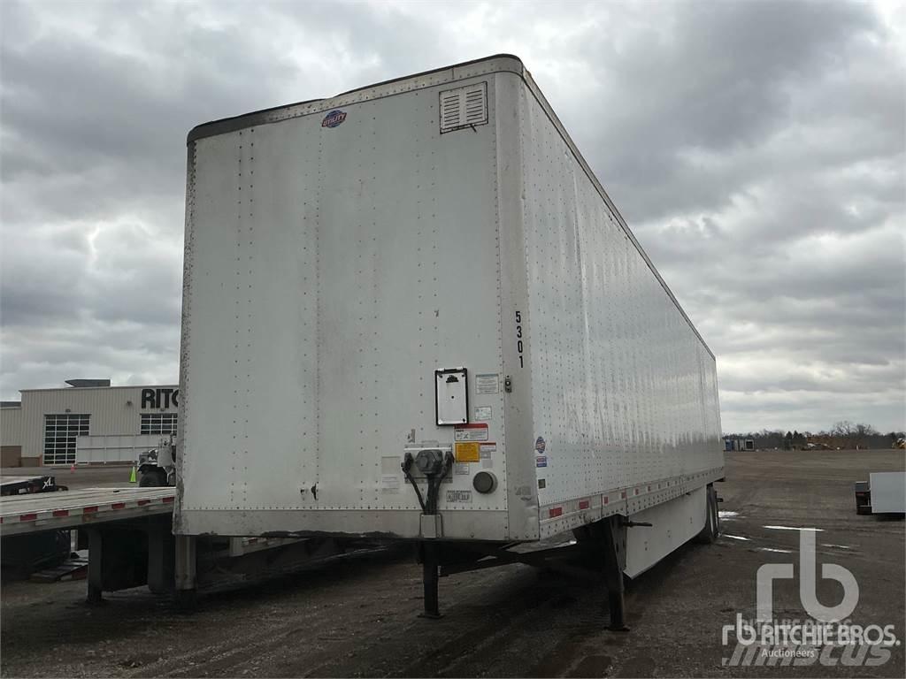 Utility VS2DX Semi-trailer med fast kasse