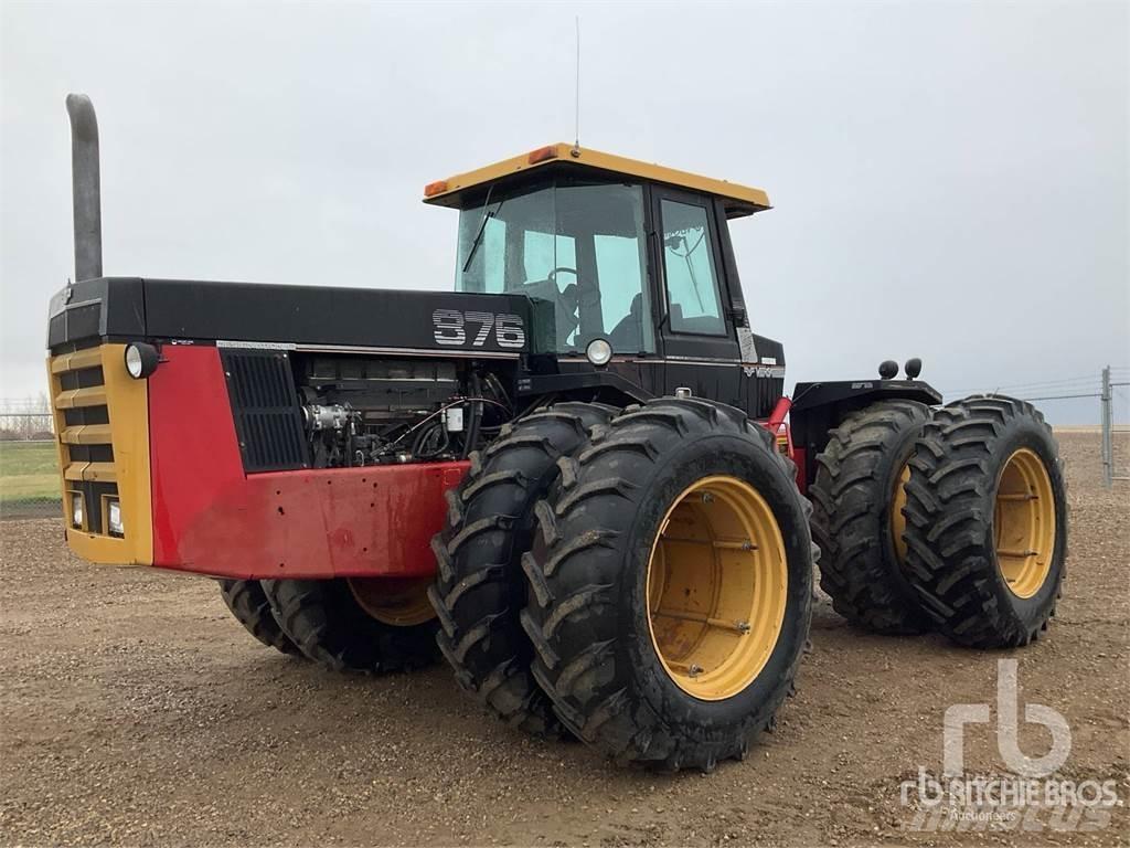 Versatile 876 Traktorer