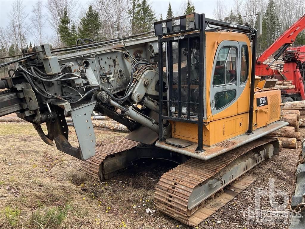 Volvo EC210B Afgreningsmaskine