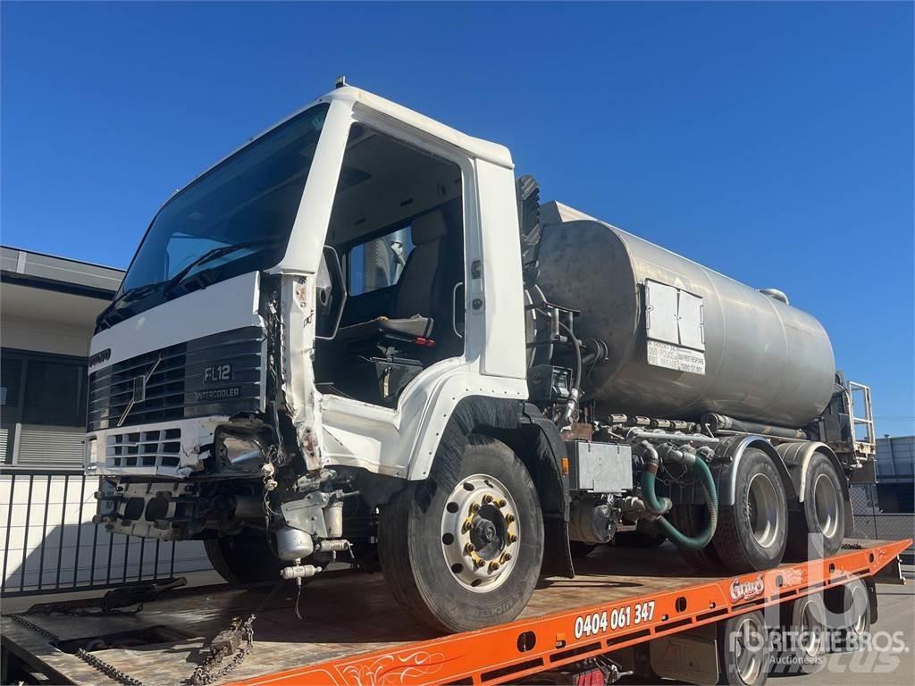 Volvo FL12 Tankbiler