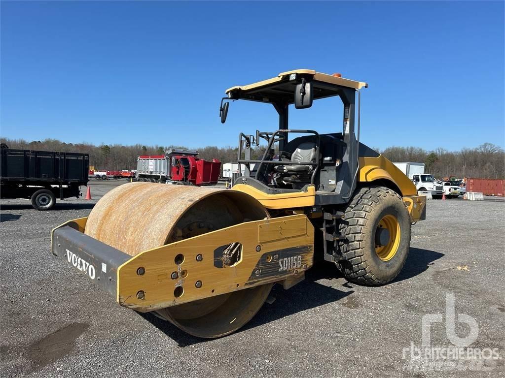 Volvo SD115B Jordvibrationstromler