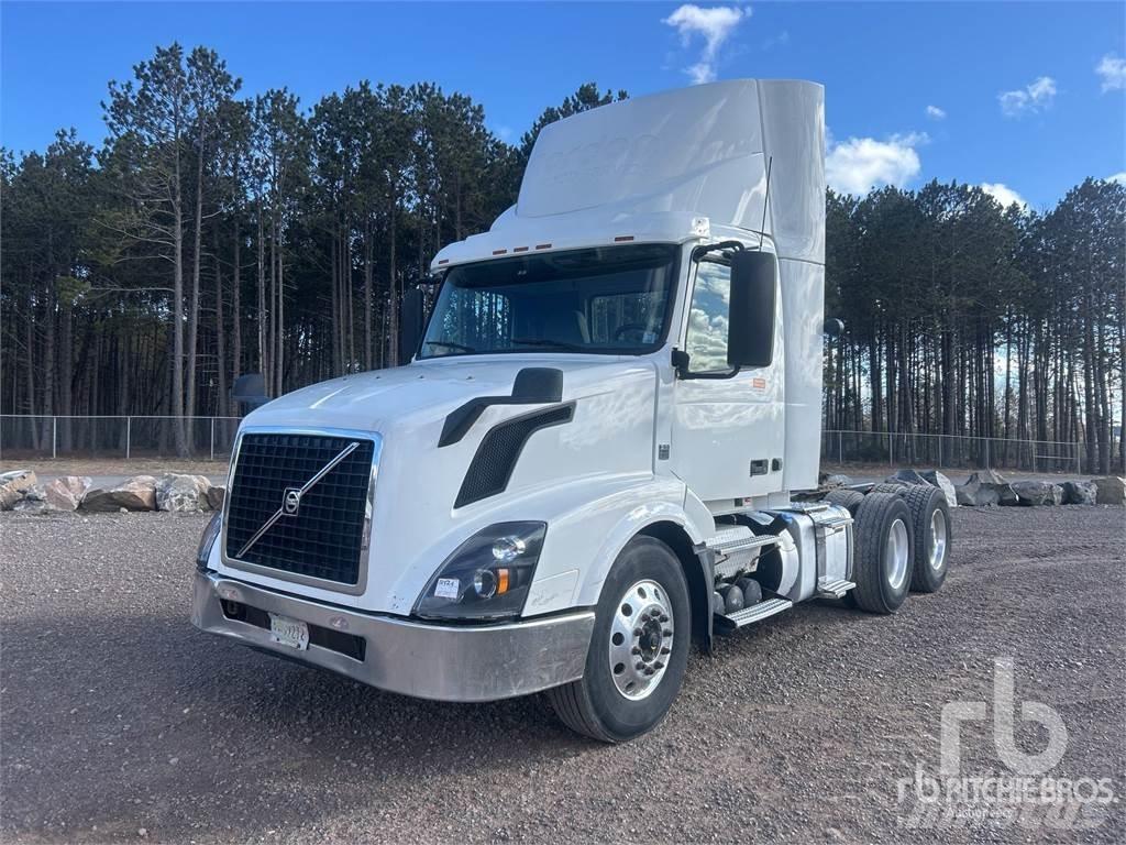 Volvo VNL Trækkere