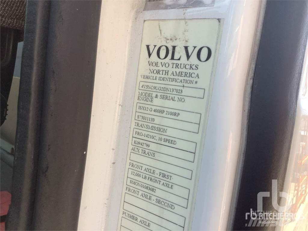 Volvo VNL Trækkere