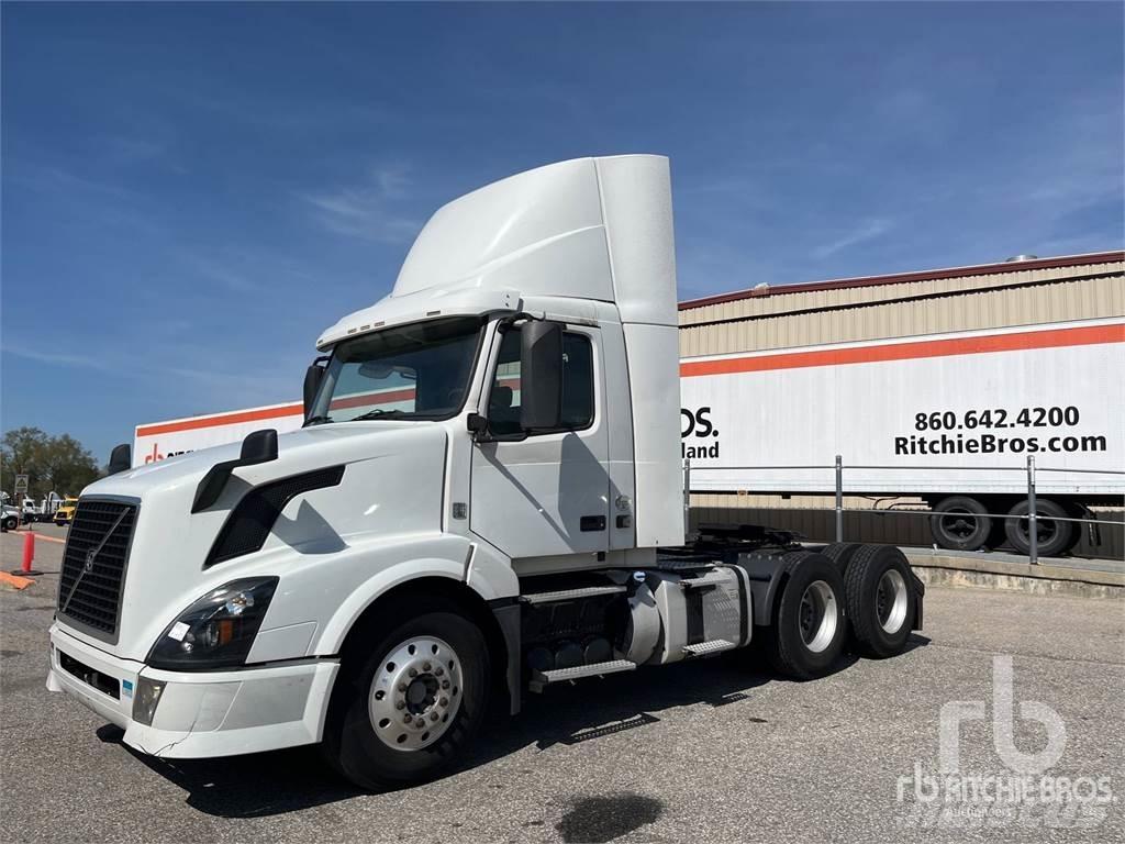 Volvo VNL Trækkere