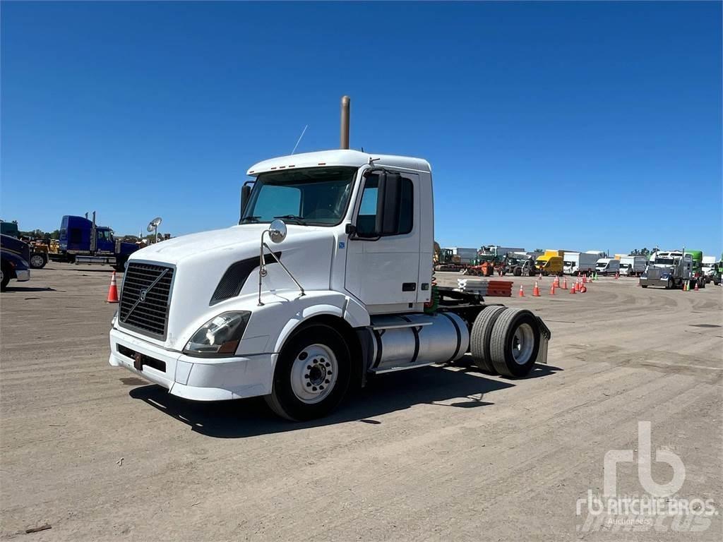 Volvo VNL300 Trækkere