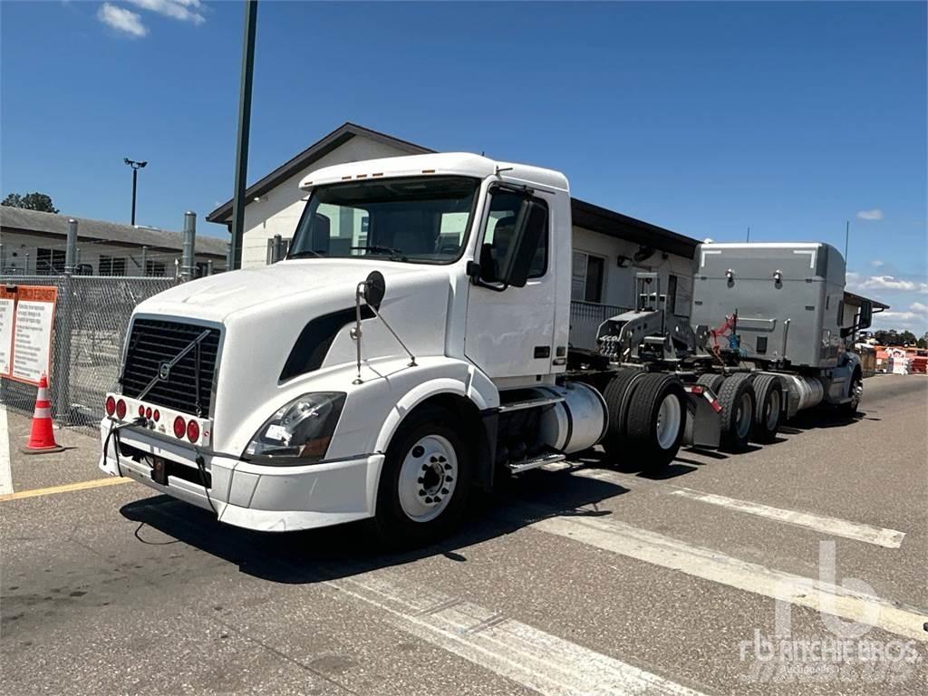 Volvo VNL300 Trækkere