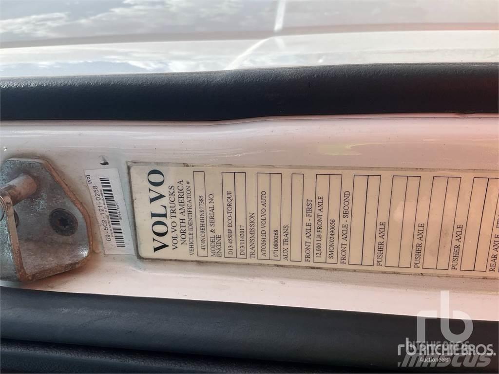 Volvo VNL64 Trækkere