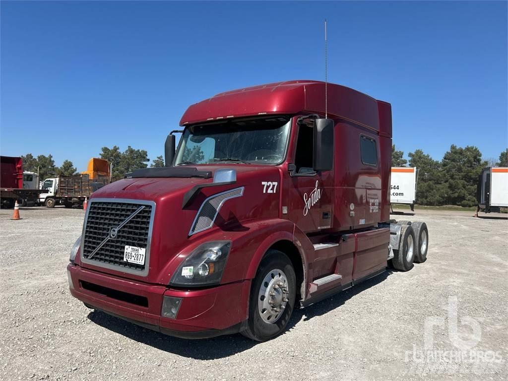 Volvo VNL740 Trækkere