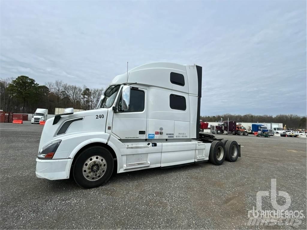 Volvo VNL780 Trækkere