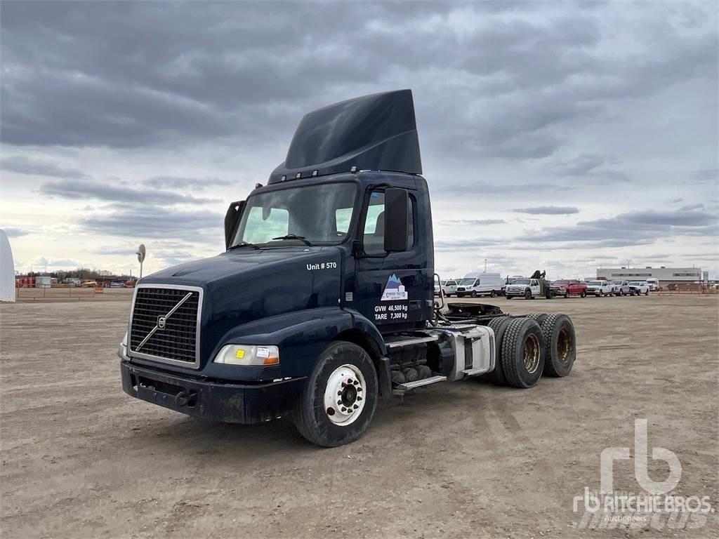 Volvo VNM Trækkere
