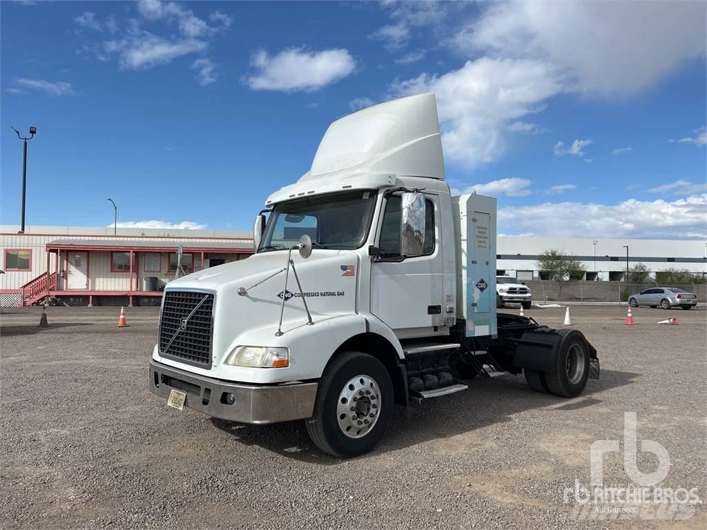 Volvo VNM Trækkere