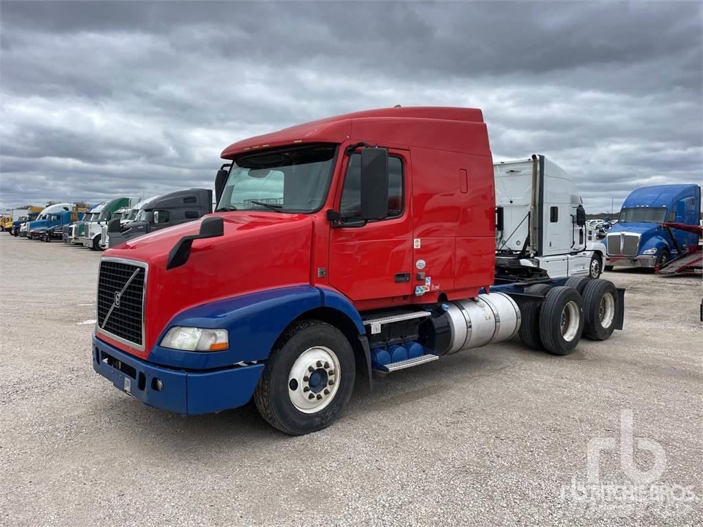 Volvo VNM Trækkere