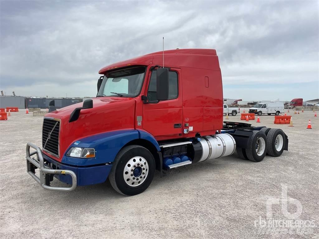 Volvo VNM Trækkere