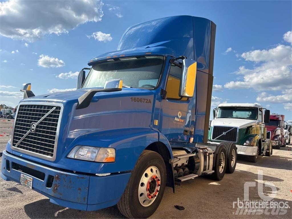 Volvo VNM200 Trækkere