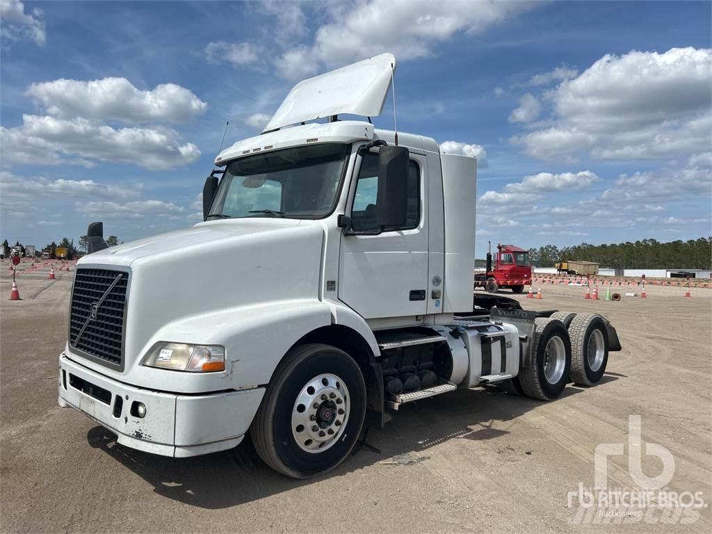 Volvo VNM200 Trækkere