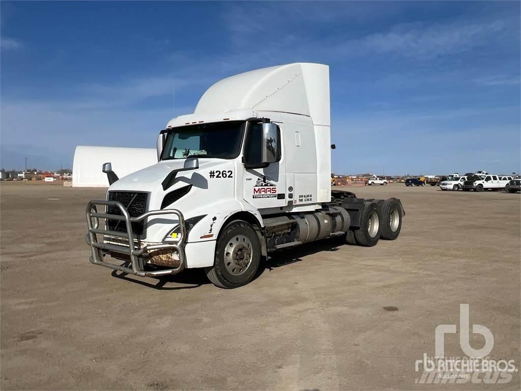 Volvo VNR Trækkere