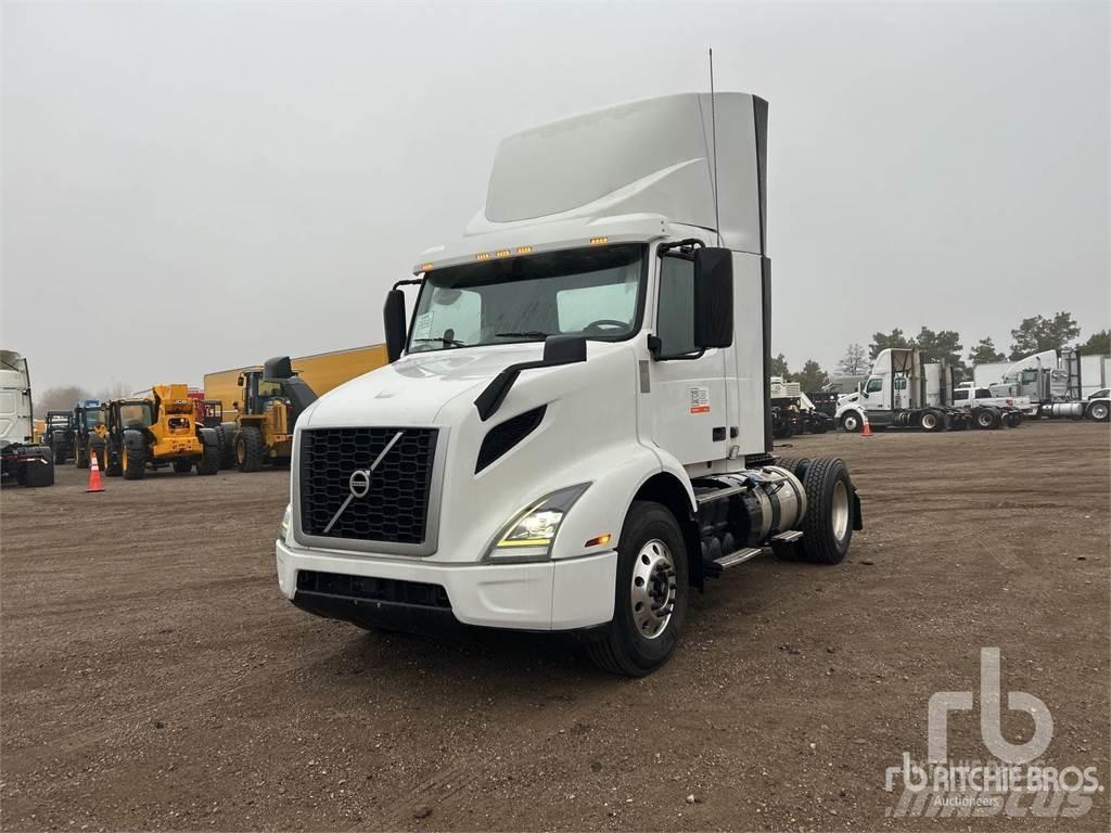 Volvo VNR42300 Trækkere
