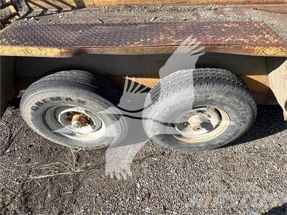 Delta  Anhænger med lad/Flatbed