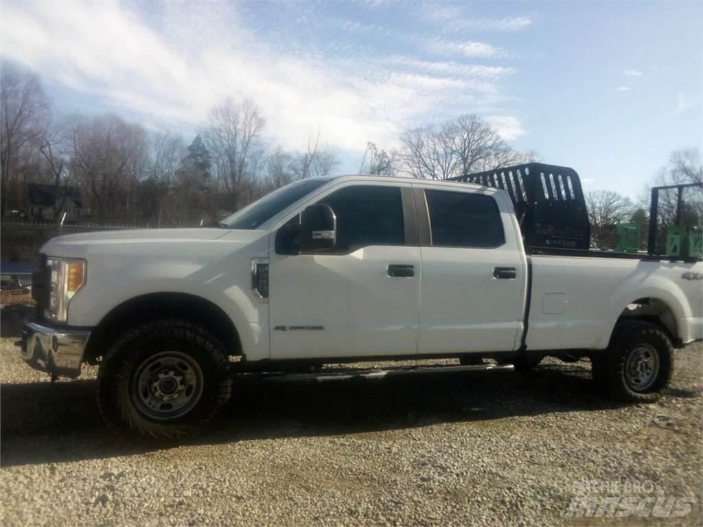 Ford F250 Pickup/Sideaflæsning