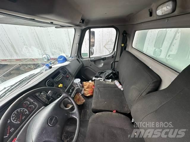 Freightliner M2 Fast kasse