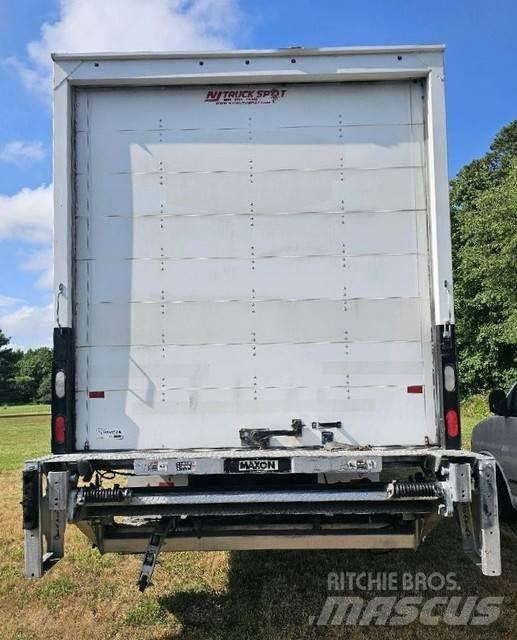Freightliner M2 Fast kasse
