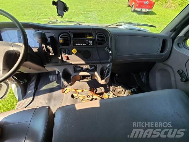Freightliner M2 Fast kasse