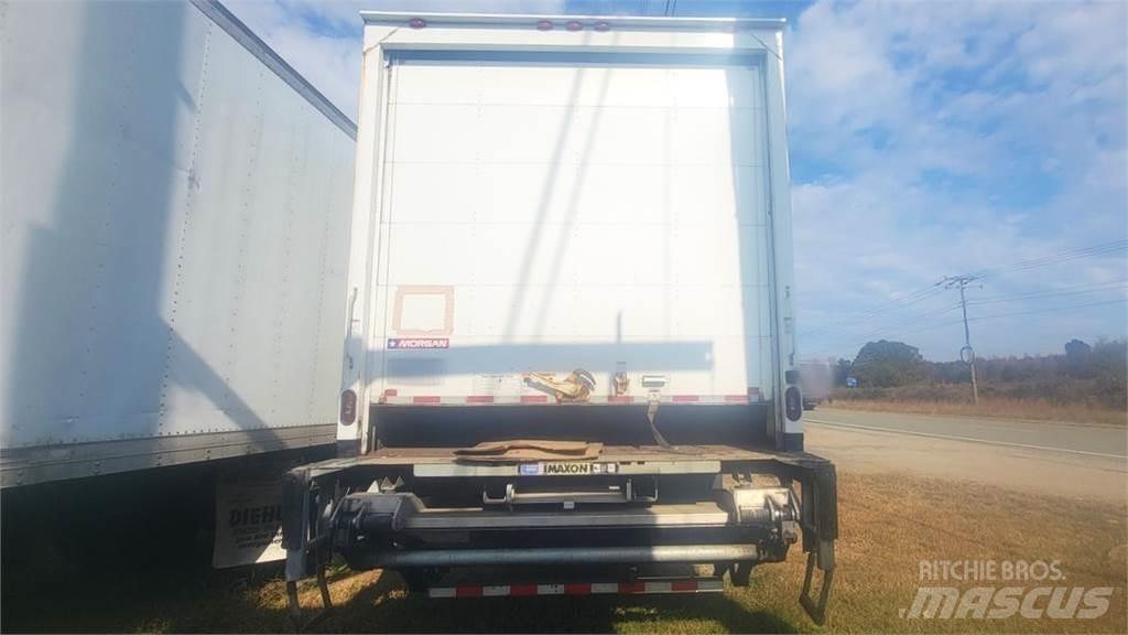 Freightliner M2 Fast kasse