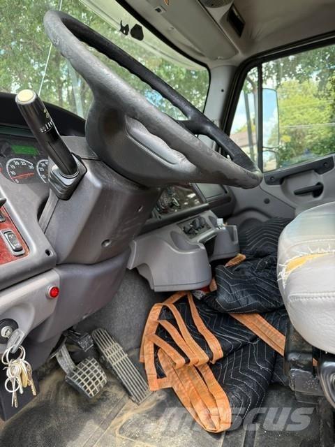 Freightliner M2 Fast kasse