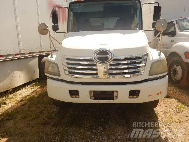 Hino 258 Fast kasse