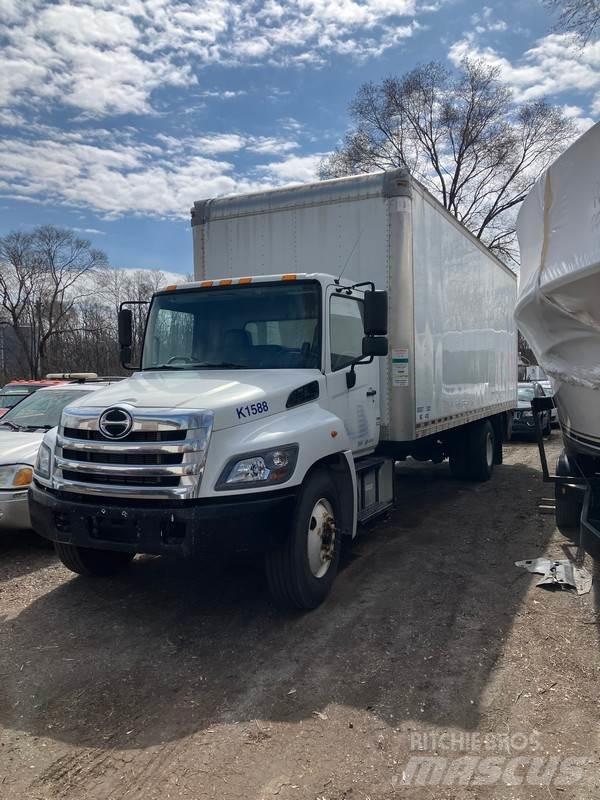 Hino 268A Fast kasse