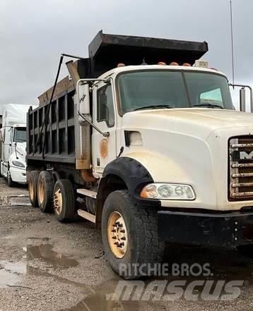 Mack CT713 Lastbiler med tip