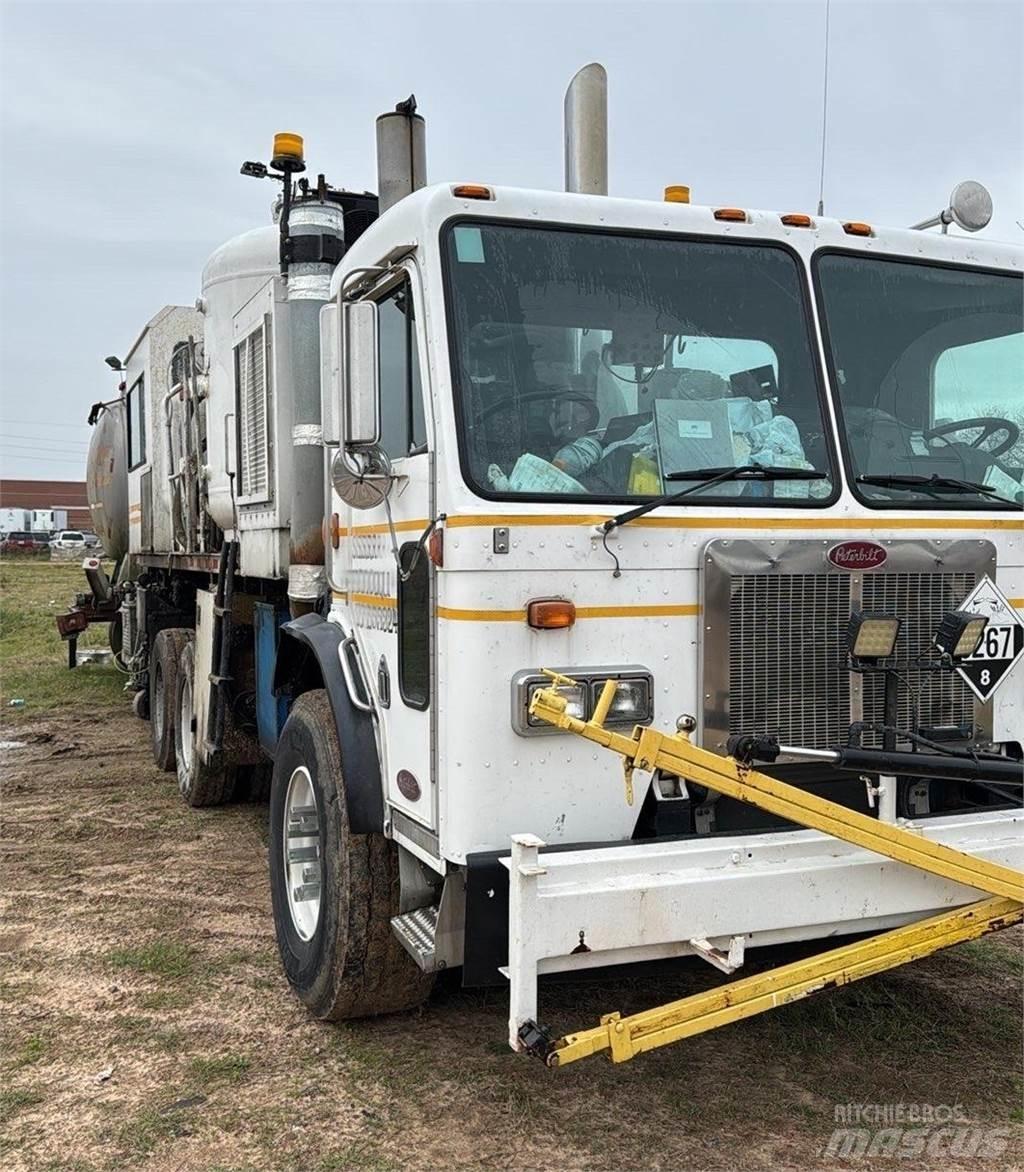 Peterbilt 320 Andre lastbiler