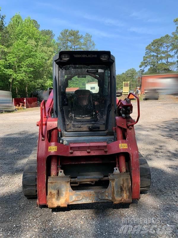 Takeuchi TL12R Larvebåndslæssere