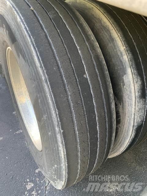 Utility VS2RA Anhænger til Autotransport