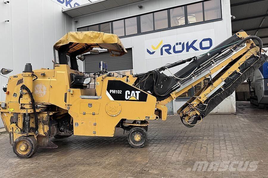 CAT PM 102 Asfalt-koldfræsere