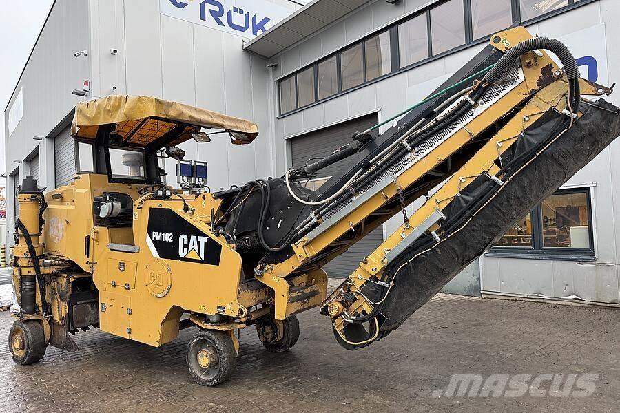CAT PM 102 Asfalt-koldfræsere