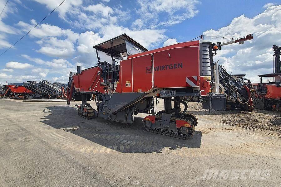 Wirtgen W 220 Asfalt-koldfræsere