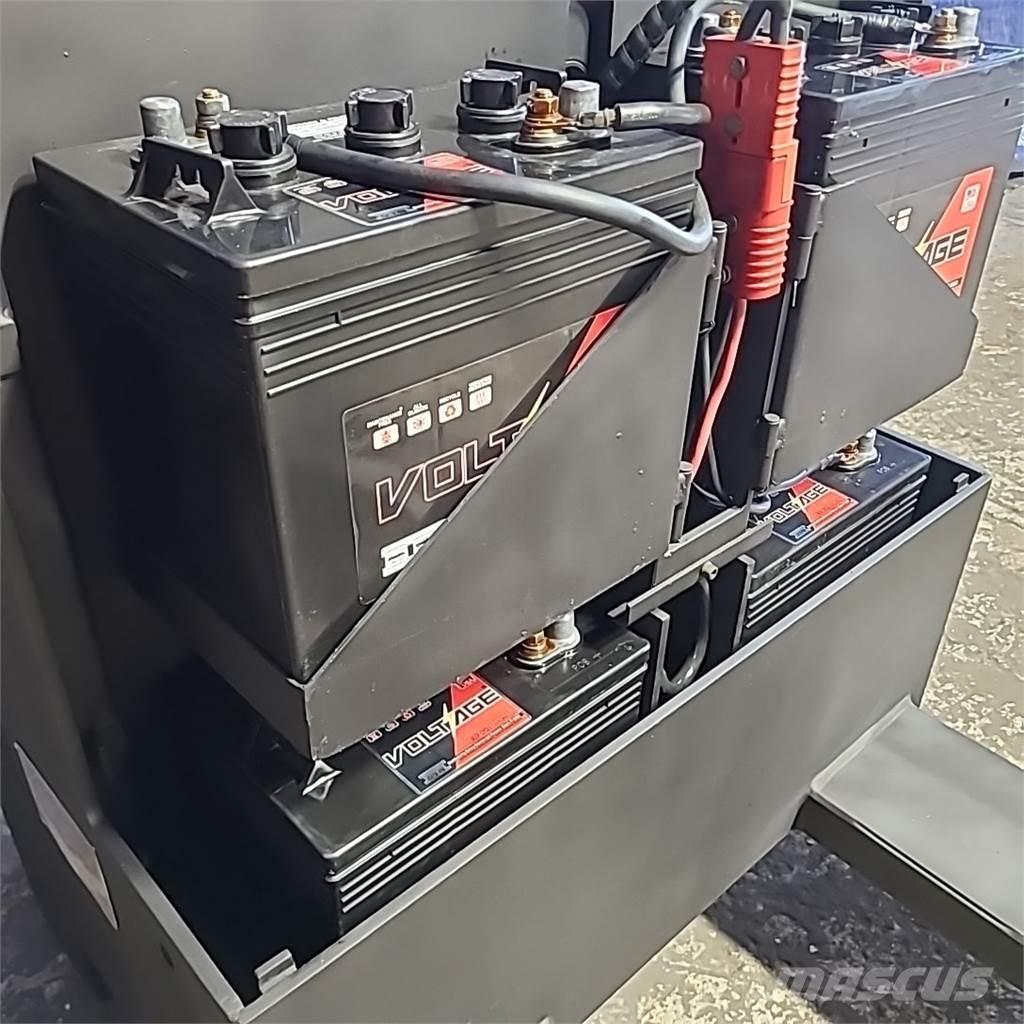 Doosan BW23S-7 Entreprenør - Andet