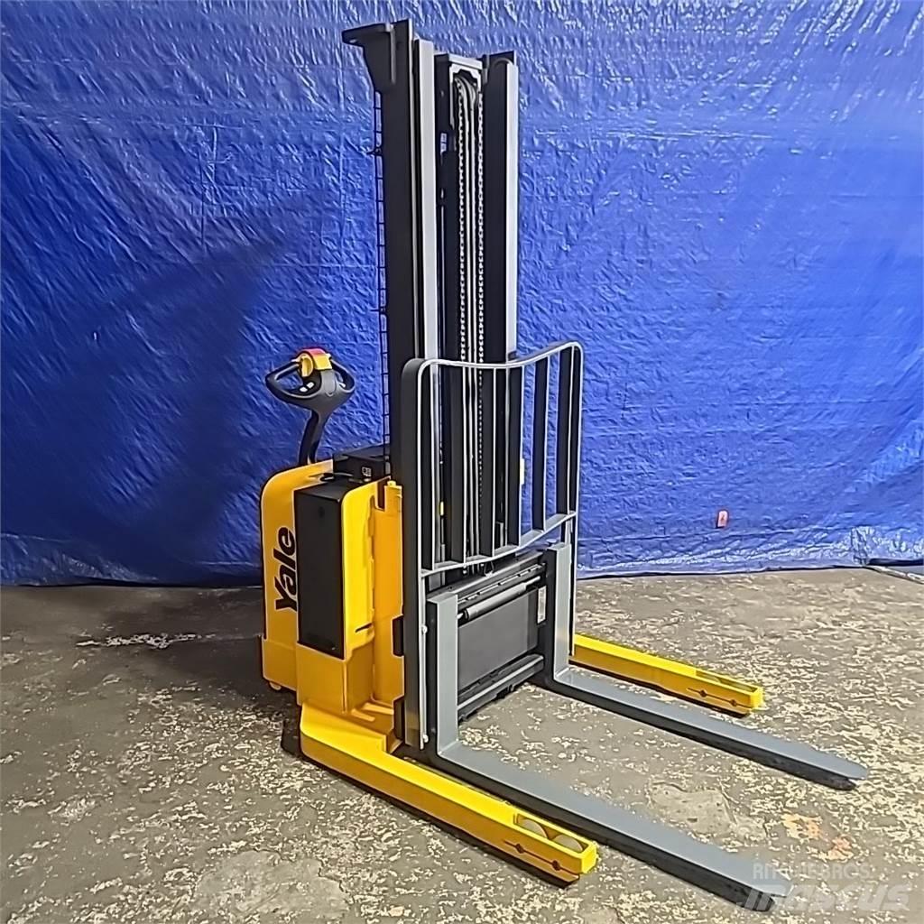 Yale MSW040 Selvkørende stablere