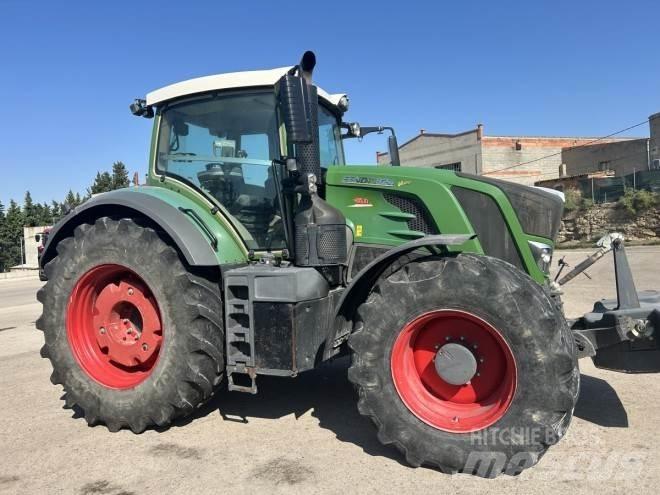 Fendt 824 PROFI Traktorer