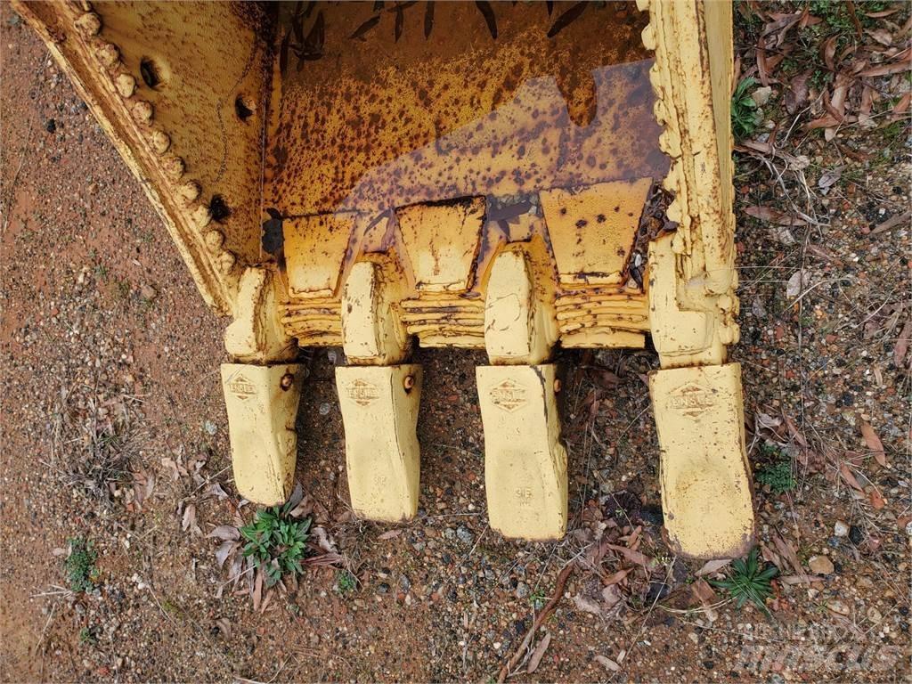 CAT 320 Skovle