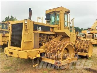 CAT 825C Jordvibrationstromler