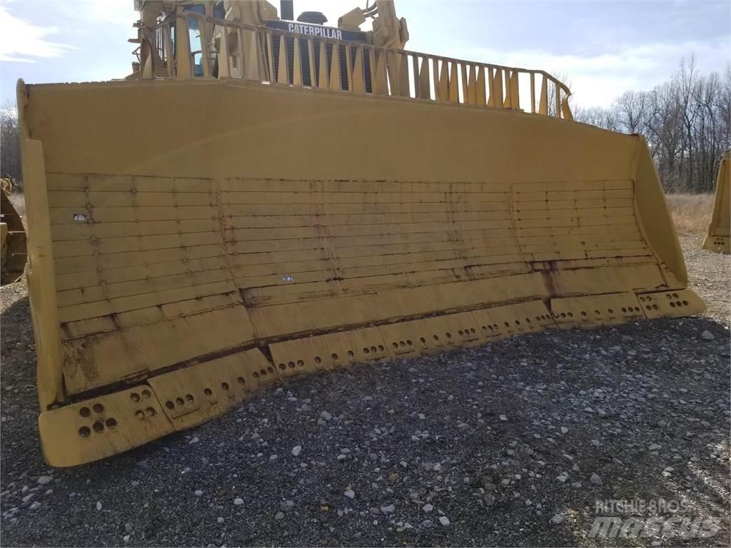 CAT D11N Bulldozer på larvebånd