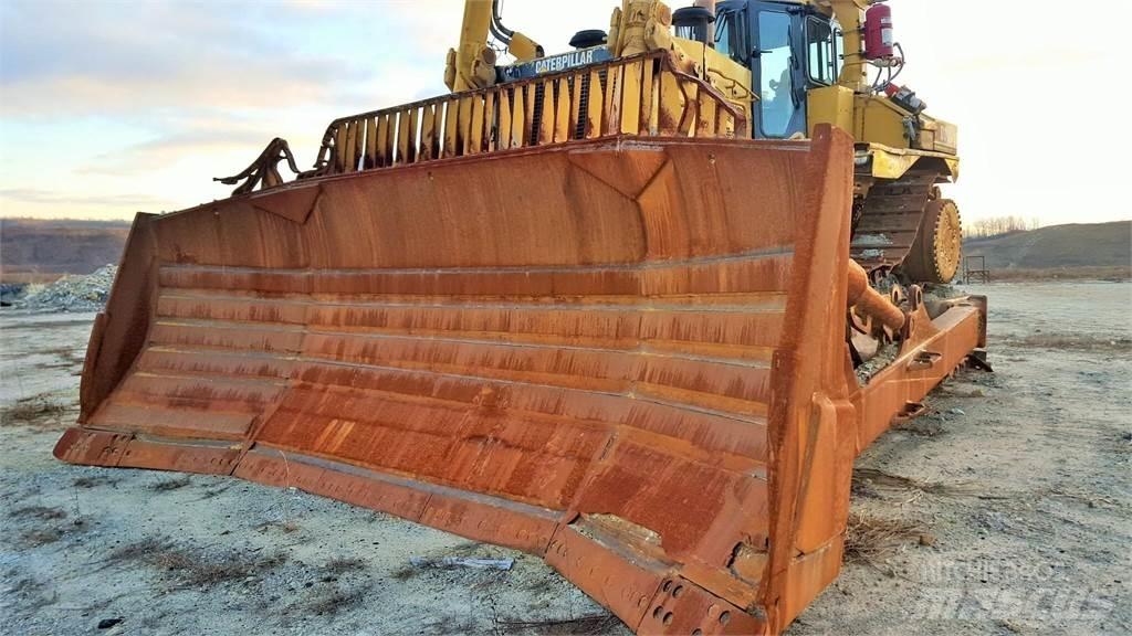 CAT D11R Bulldozer på larvebånd