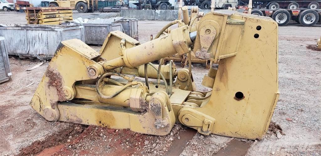 CAT D8R Ophakkere