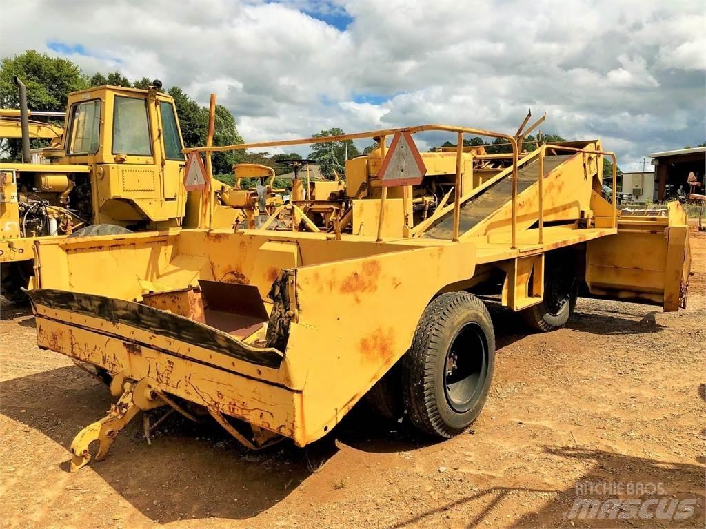 Etnyre M220-11 Entreprenør - Andet